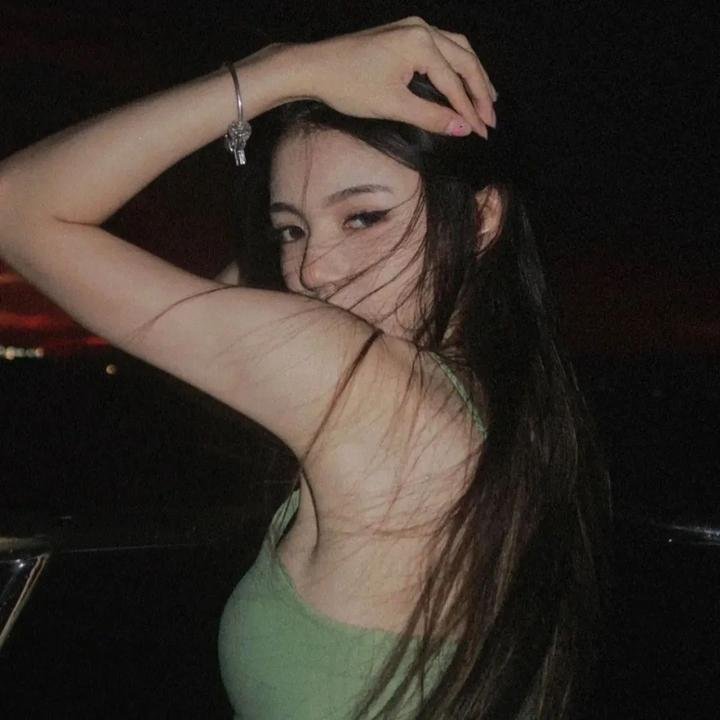 卡布里尼封面